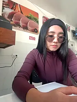 ANASTEIK – webcam model profile photo Image 4