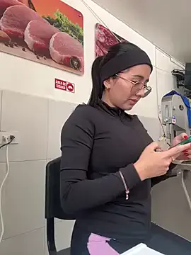 ANASTEIK – webcam model profile photo Image 6