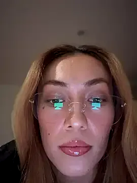 lana-lubov – webcam model profile photo Image 17