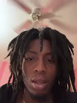 LoraDevine – webcam model profile photo Image 2