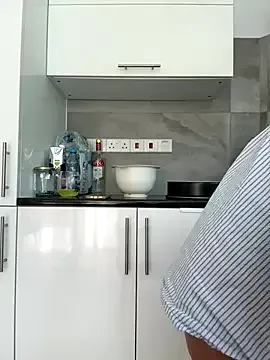 AmelieandRoss – webcam model profile photo Image 11