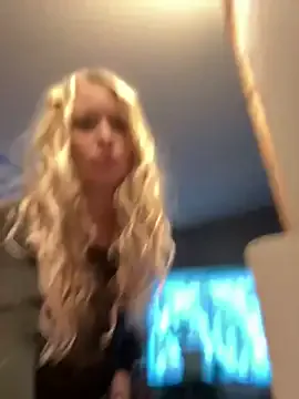 KamaFeels – webcam model profile photo Image 6