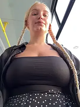 marsandvenera – webcam model profile photo Image 14