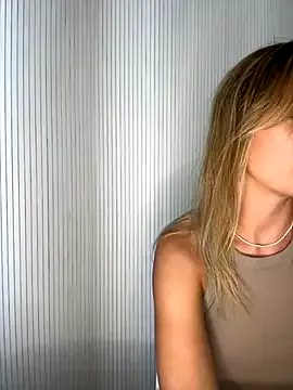 0------0 – webcam model profile photo Image 8