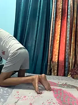 Scarlettsteelexo – webcam model profile photo Image 2