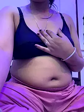 TyleneBuck – webcam model profile photo Image 8