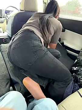 3hotandyoung3 – webcam model profile photo Image 16