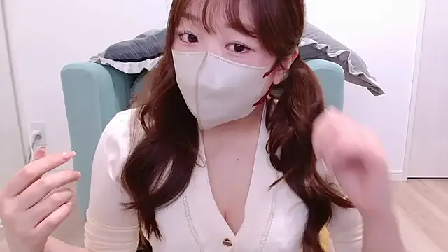 SusyBlair – webcam model profile photo Image 15