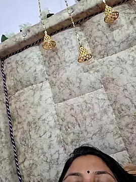 TyleneBuck – webcam model profile photo Image 2