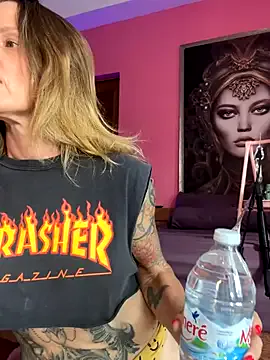 VictoriaMorrone – webcam model profile photo Image 12