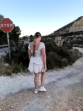 Loli_Belle – webcam model profile photo Image 14