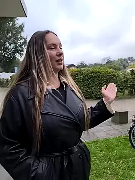 Loli_Belle – webcam model profile photo Image 18