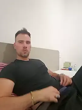 pretur_crubaa – webcam model profile photo Image 13