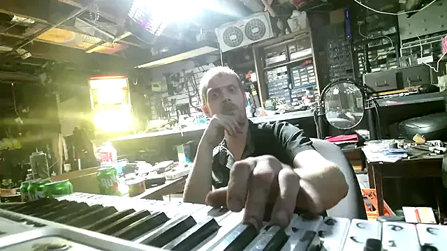 kevin_geo – webcam model profile photo Image 19