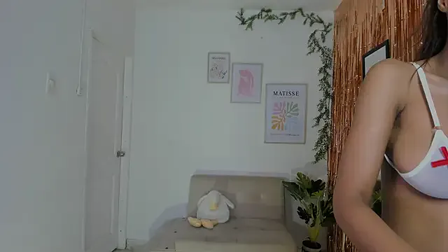 Loli_Belle – webcam model profile photo Image 8