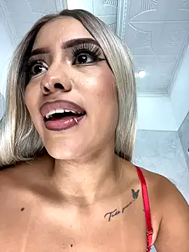 Astimax – webcam model profile photo Image 16