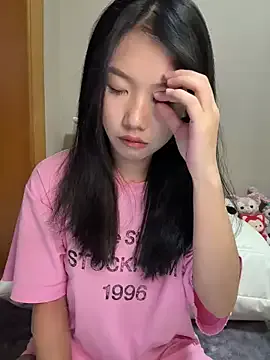 KarinaKokhana – webcam model profile photo Image 8