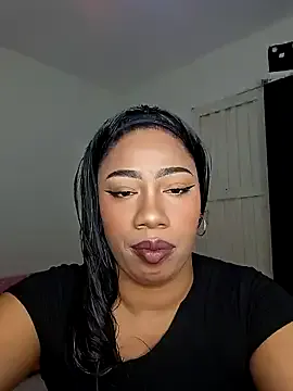 Mr-and-Mrs-Smith-XXL – webcam model profile photo Image 11