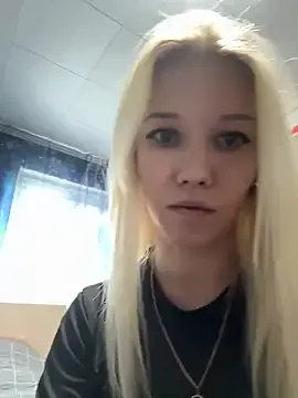 mayadashaaa – webcam model profile photo Image 2