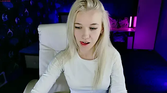 mayadashaaa – webcam model profile photo Image 7