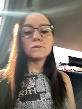 LizzieGreyX – webcam model profile photo Image 4