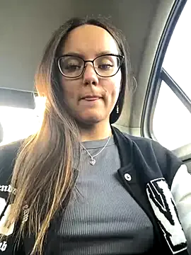 LizzieGreyX – webcam model profile photo Image 6