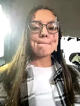 LizzieGreyX – webcam model profile photo Image 7