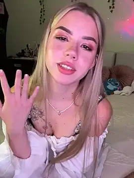 MarilynRainbow – webcam model profile photo Image 15