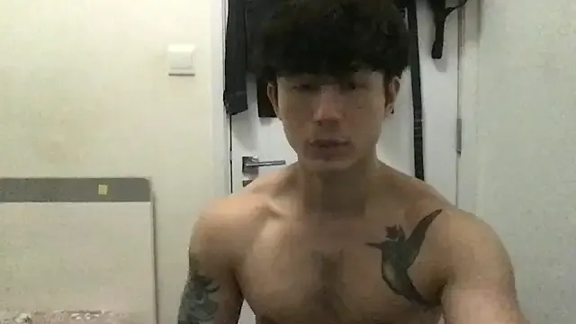 British_EmJess – webcam model profile photo Image 15