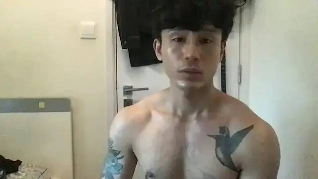 British_EmJess – webcam model profile photo Image 2