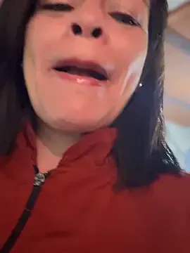 NormanMash – webcam model profile photo Image 17