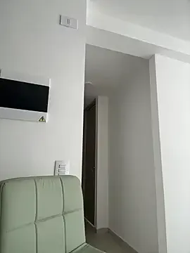 SquirtleBabyy – webcam model profile photo Image 9