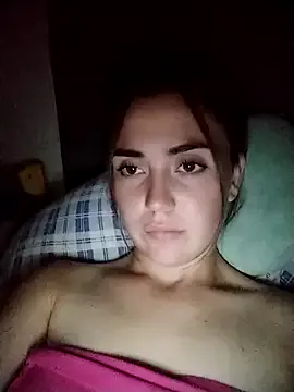 British_EmJess – webcam model profile photo Image 12