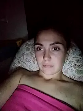 British_EmJess – webcam model profile photo Image 13