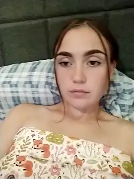 British_EmJess – webcam model profile photo Image 4