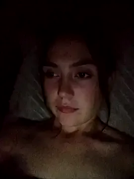 British_EmJess – webcam model profile photo Image 6