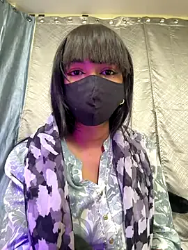 SelennaMoon – webcam model profile photo Image 9