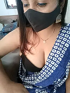 LanaBlondeBush – webcam model profile photo Image 15