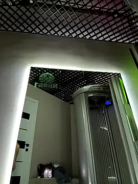 hot-sex-roomm – webcam model profile photo Image 9