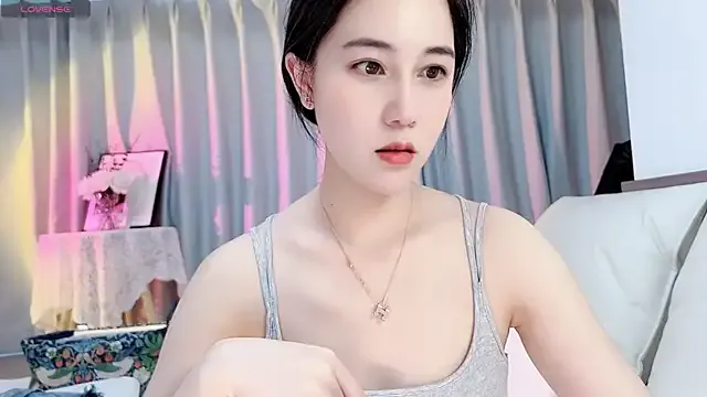 Nataly_Blonde – webcam model profile photo Image 15