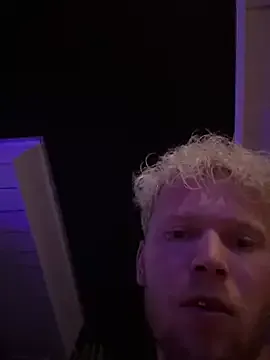 bunny_blonde – webcam model profile photo Image 5