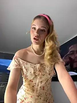 Marryyss – webcam model profile photo Image 15