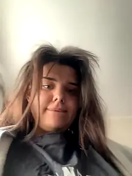 British_EmJess – webcam model profile photo Image 6