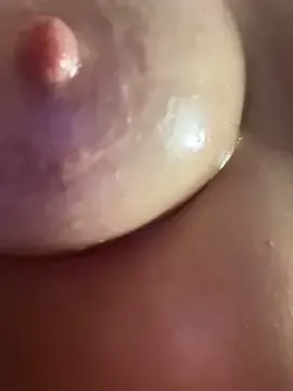 LizzieGreyX – webcam model profile photo Image 13