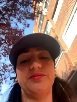 SofiaSins – webcam model profile photo Image 14