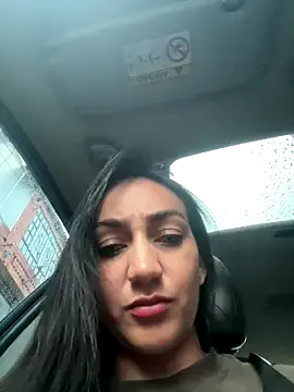 SofiaSins – webcam model profile photo Image 2