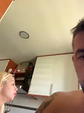 blondeambitionnn – webcam model profile photo Image 6