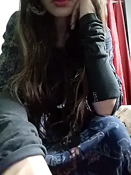 Girlaa – webcam model profile photo Image 12