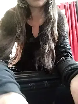 Girlaa – webcam model profile photo Image 19