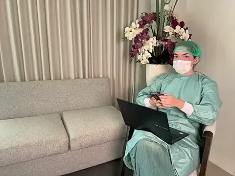 SusyBlair – webcam model profile photo Image 9